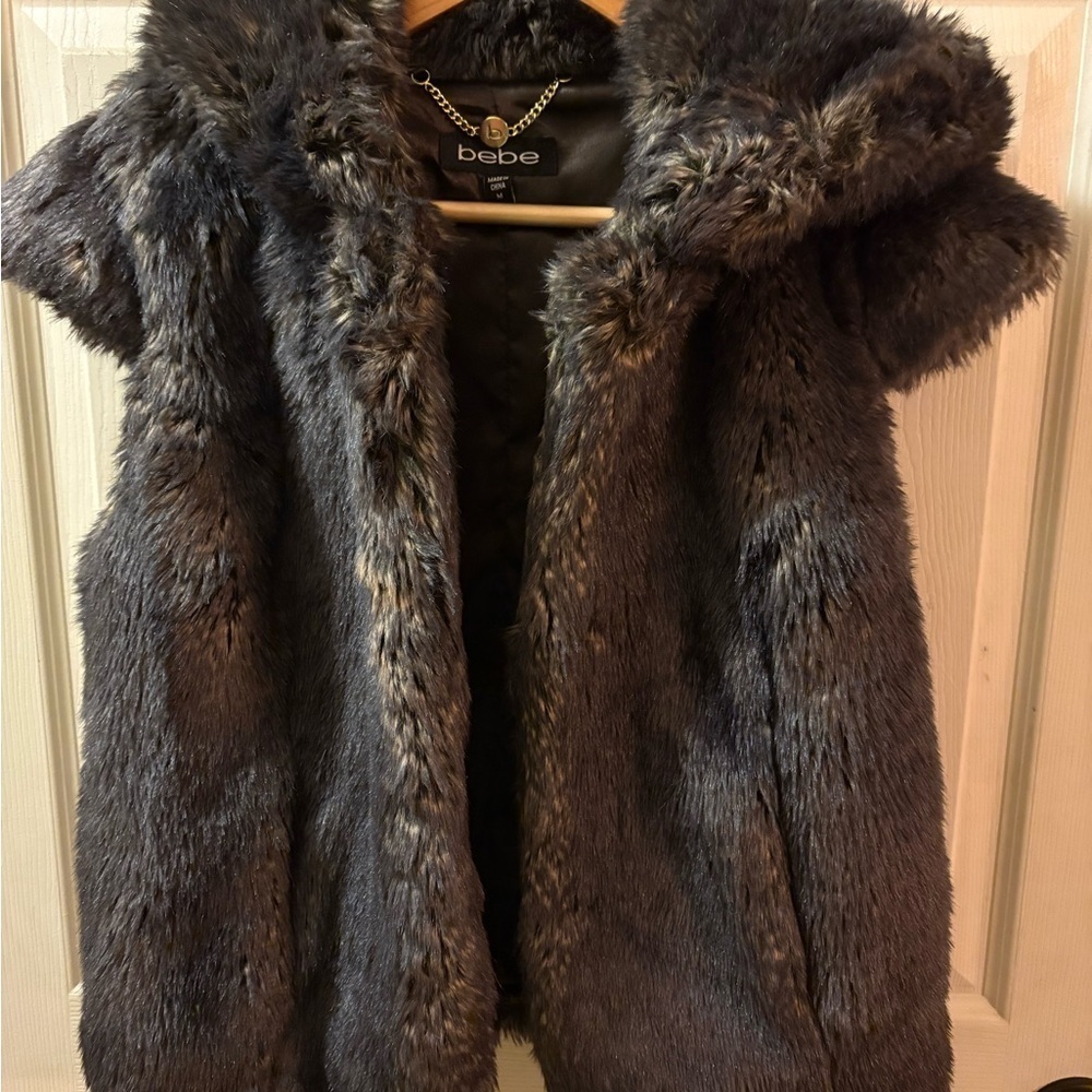 Bebe Vintage Y2K Faux Fur Vest with Hood & Pockets Sz M